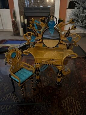 monster high cleos vanity playset